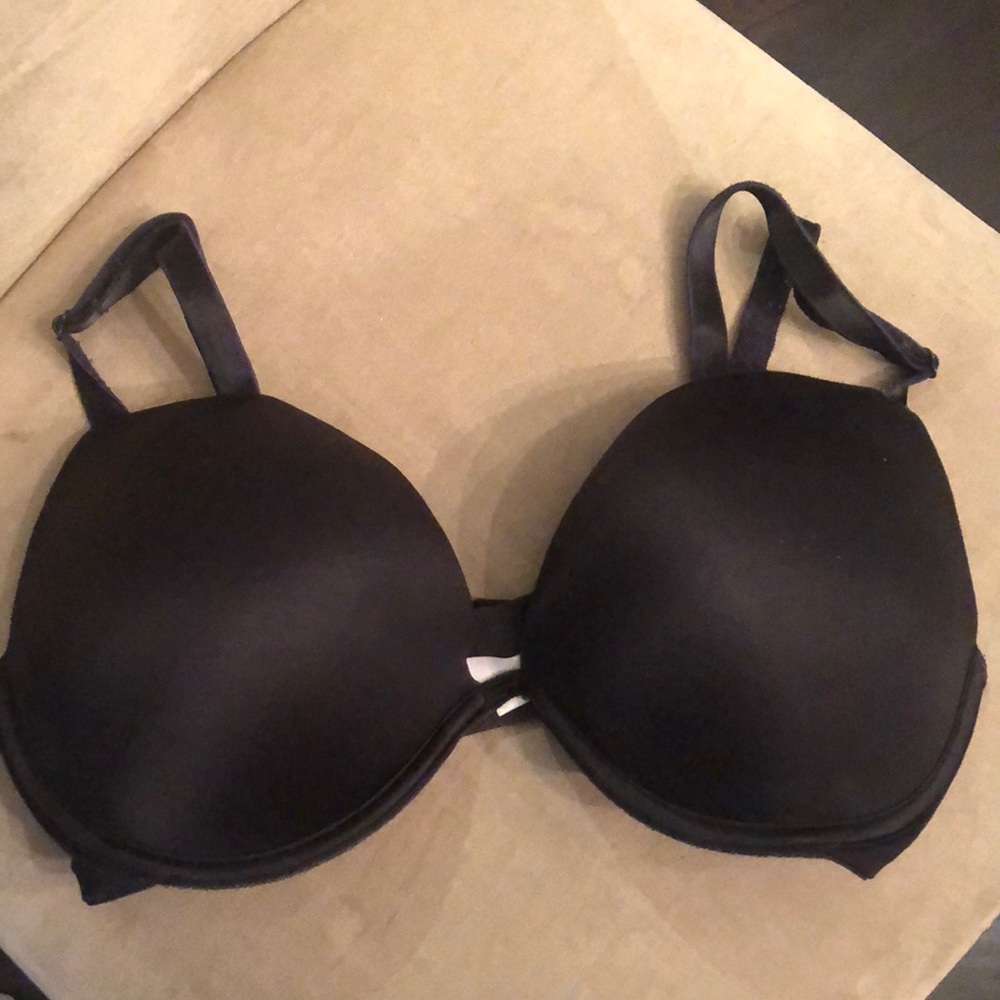 Bundle 2 Victoria’s Secret Push Up Bras
